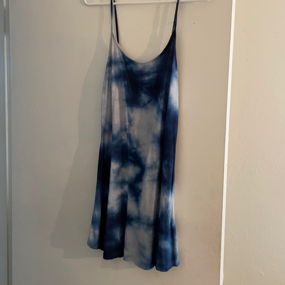 Brandy Melville Tye Die Dress